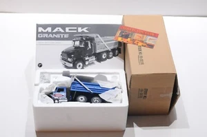 FIRST GEAR MACK GRANITE HEAVY-DUTY DUMP TRUCK SCALE 1:34 DIECAST 19-0036 - Picture 1 of 10