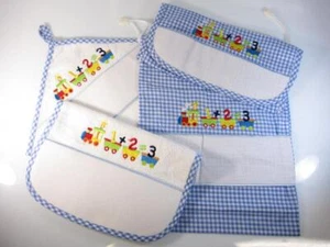SET ASILO 4 PEZZI "TRENINO" DA RICAMARE O DA PERSONALIZZARE - Foto 1 di 3