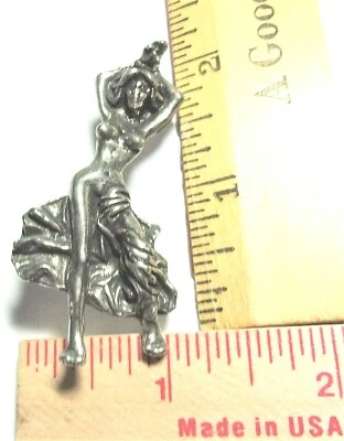 голая девочка значок винтажный коллекционный старый байкер жилет pinback леди женщина памятные вещи - Изображение 1 из 4