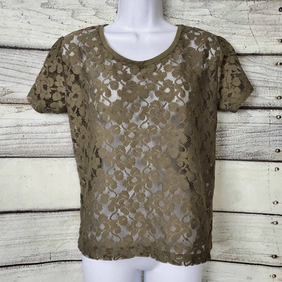 Top manga corta de encaje floral transparente verde oliva talla M de H&M para mujer Foto 1 de 4