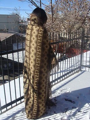 #2227 Suave Comercio Justo Clásico Cepillo Alpaca Marrón Tostado Manta Tiro Reversible Foto 1 de 3