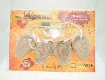 The Walking Dead Jabón en una Cuerda Daryl's Walker Oreja Collar Juegos con disfraces Caja de botín Foto 1 de 2