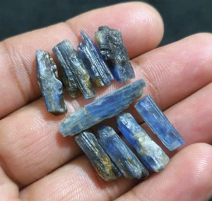 Toller blauer Kyanit grob 8 Stck. Lot Größe 16-18 mm Kyanit roh lose Edelstein - Bild 1 von 6