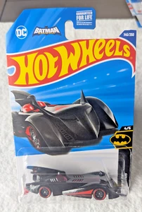 2025 Hot Wheels Batmobile Case G Mainline, $1 Combined Ship, See Video, Batman - Picture 1 of 2
