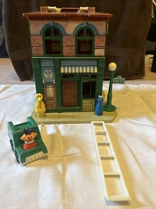 FP Sesame Street 123/Hooper's Store 1974 w/Lamp Post/ladder/car/characters - Picture 1 of 16
