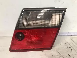 Saab 9 5 Right Bootlid Light 11/1997-10/2001 - Picture 1 of 6