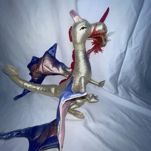 Madame Alexander Drache verstellbar Metallic Schimmer Gold Stofftier Spielzeug Puppe - Bild 1 von 19