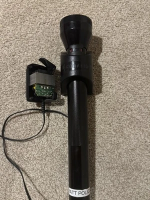 Linterna recargable Maglite vintage Foto 1 de 4