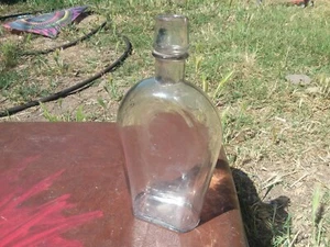 Antica bottiglia fiaschetta bara vetro trasparente 1800 distilleria decorazione vintage da collezione - Foto 1 di 6