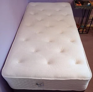 Single Slumberland Mattress For Sale, White, Extra Firm. - Picture 1 of 10