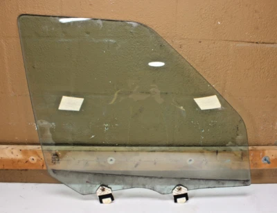 Vidrio ventana puerta lateral pasajero delantero derecho Land Rover LR4 HSE 10-16 FABRICANTE DE EQUIPOS ORIGINALES Foto 1 de 2