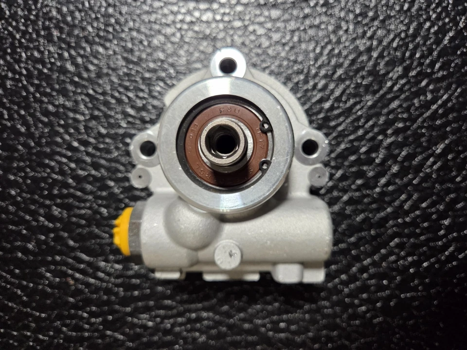 Bomba de dirección asistida para Cadillac CTS 2008 2009 2010 2011 2012 2013 2014 AWD Foto 1 de 4