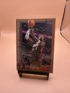 2025-26 Topps Flagship Basketball DeAndre Ayton #124 Gold /2025 - Bild 1 von 1