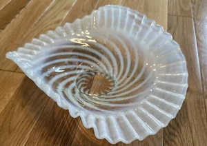 Beautiful Rare Fenton opalescent White Swirl Dish 10 Inch Clear W Milk Streaks - Picture 1 of 14