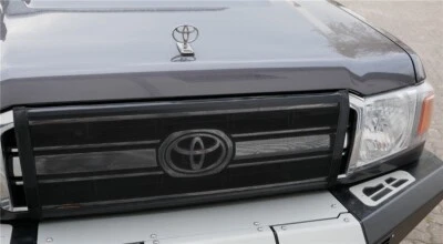 Toyota LandCruiser J7 Kühlernetz Fliegennetz Radiator Fly-Screen GRJ GRJ78 GRJ79 Foto 1 de 4