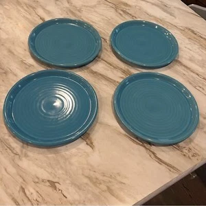 Crate & Barrel turquoise 10 inch dinner plates set of four 4 made in Portugal - Picture 1 of 9