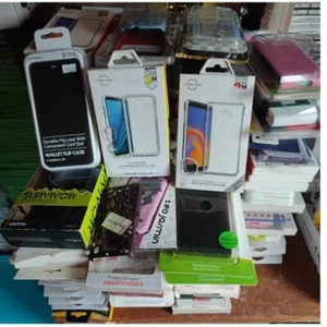 LOT DE 128 ACCESSOIRES SAMSUNG - Imagen 1 de 1