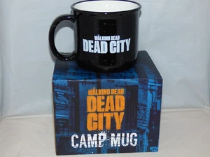 The Walking Dead - Taza de cerámica para campamento de Dead City - exclusiva para entrega de suministros - Imagen 1 de 6