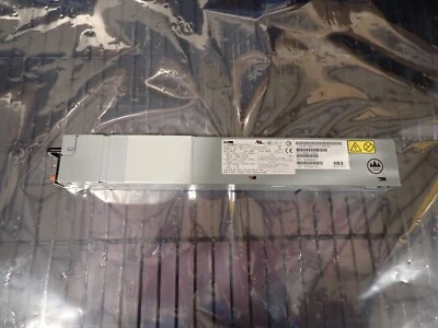 Gabinete de armazenamento flash 00RY499 IBM 2107-D03 674W fonte de alimentação CA 00RY500 - Imagem 1 de 4