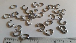 100 - 3/8" Blunt Point Hog Rings. Galvanized Coated. Rabbit Pen. Free Shipping - Picture 1 of 1