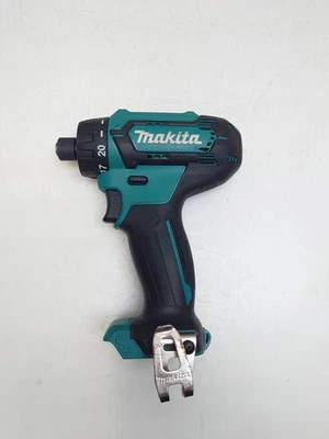 Makita DF033D Cordless 12V Max CXT Drill Driver - Image 1 of 4