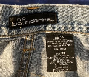 89 no boundaries Size 30 - Picture 1 of 6