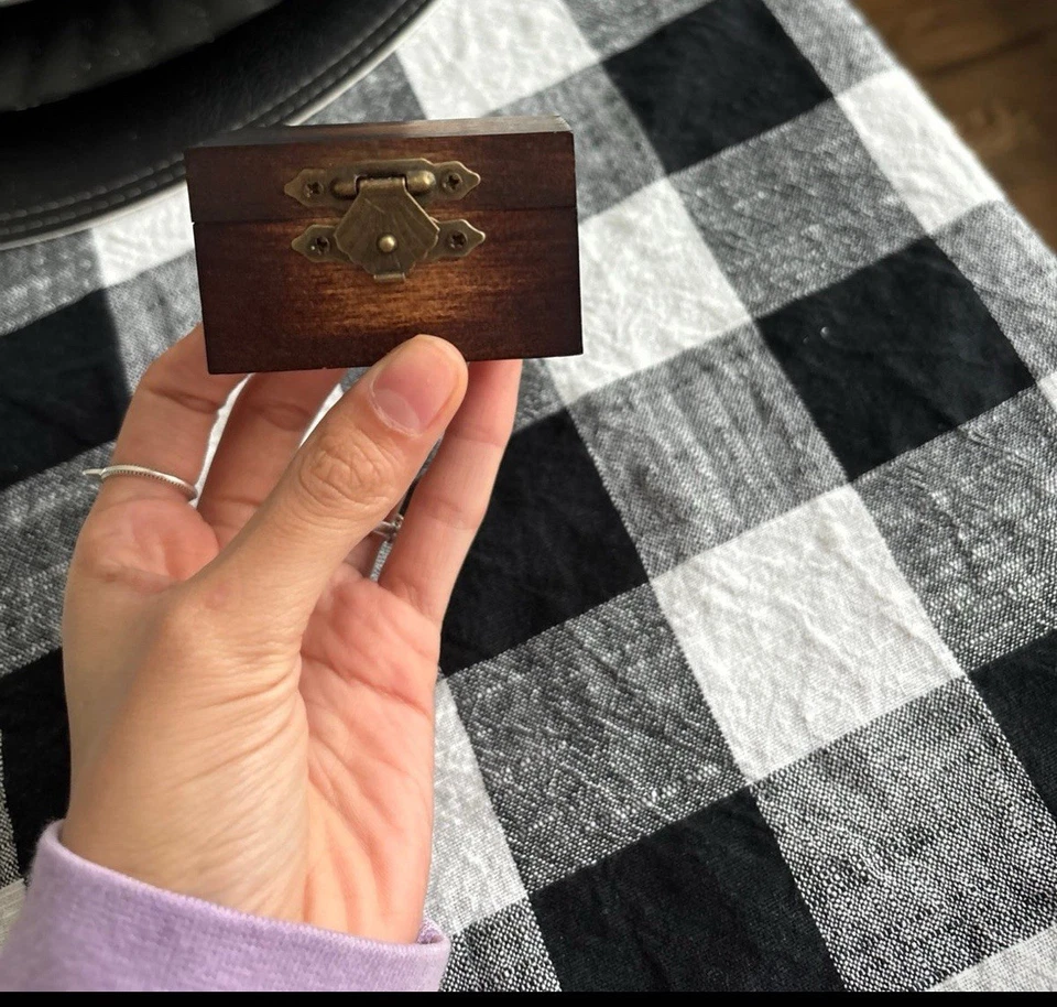 Meteorite/ opal/ rose gold, made with Gibeon meteorite, it’s a multi color ring! - Image 1 of 4