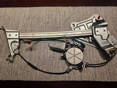 HONDA S2000 Right Passenger Side WINDOW REGULATOR AND MOTOR 2007 OEM - Image 1 of 2