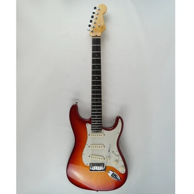 Fender American Deluxe Stratocaster - USA 2002 - Aged Cherry Burst - Bild 1 von 4