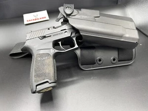 Safariland 7360/7004 7TS ALS SLS RH Holster, SIG P320 W/ M3, TLR, X200 X300/u - Picture 1 of 8