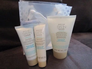 Mary Kay Fragrance Free Satin Hands Pampering Set Deluxe MINI Travel Size - Picture 1 of 1