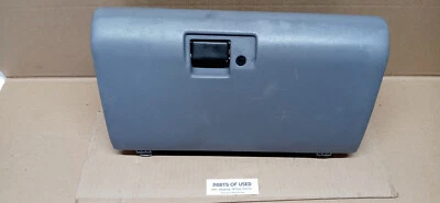 92 - 96 FORD F150 F250 BRONCO 97 F350 PAINEL PORTA-LUVAS CINZA CLARO FABRICANTE DE EQUIPAMENTO ORIGINAL - Imagem 1 de 4