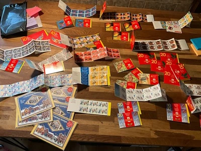 GB  Christmas Booklets MNH 50 complete 4-20 per booklet ttt — 第 1/4 张图片