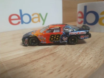 Winners Circle 1/64 NASCAR diecast #88 Ford Credit Batman Dale Jarrett suelto '98 Foto 1 de 4