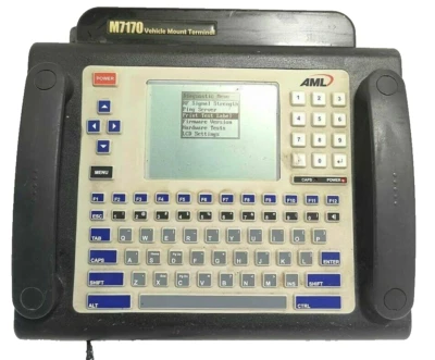 Terminal montado en vehículo AML M7170 - M7170-0001-00 USADO. Foto 1 de 4