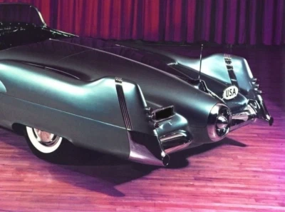 Harley Earl's CUSTOM Car with V8Engine/Orig.Wheel Rims1:24SCALE 1959 METAL MODEL - Image 1 of 4