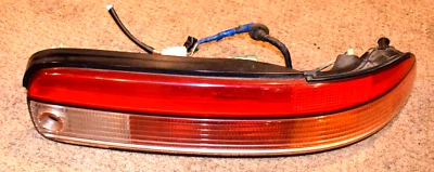 1995 1996 LEXUS SC400 SC300 TAILLIGHT TAIL LIGHTS PASSENGER SIDE WITH HARNESS Foto 1 de 4