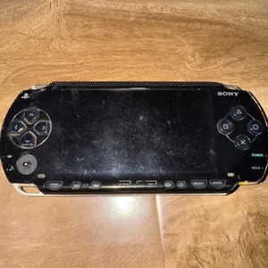 Sony PlayStation PSP 1001 Black Handheld Console parts only *see pics* E - Picture 1 of 7
