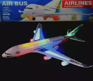GIOCATTOLO ELETTRICO 18" AIRBUS A380 AIRLINES CON LUCI SUONI AEREO VENDITORE UK - Foto 1 di 2