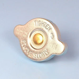 Tapa del tanque de agua de expansión del radiador Toyota 1640132020 1640162090 - Imagen 1 de 4