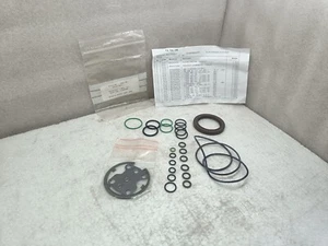 Rexroth R910915847 Seal Kit A10V 100 - Picture 1 of 8