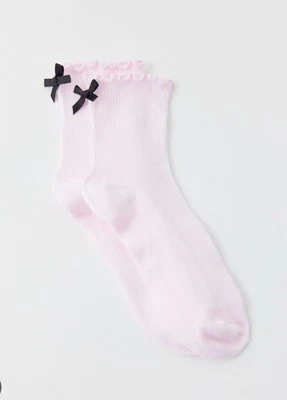 URBAN OUTFITTERS Talla Única Unisex Suave Acanalado Tejido Volantes/Arco Crew Calcetín Rosa Nuevo con Etiquetas Foto 1 de 3