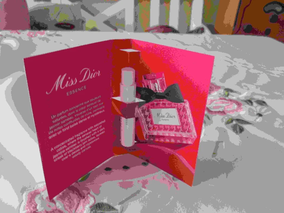 Dior" Miss Dior" Essence Mini 1 ml *Neu* - Bild 1 von 1