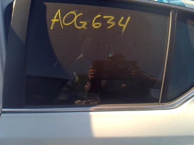 Driver Left Rear Door Glass Fits 11-17 LEXUS CT200H 30421038 — 第 1/3 张图片