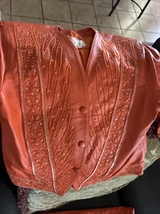 Leather Great Color Set Of Blazer & Skirt No Tags But Barely Used To None - Picture 1 of 14