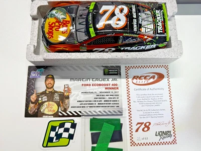 Bajo Martin Truex Jr #78 2017 Pro Shops Homestead Win color líquido Elite Foto 1 de 4