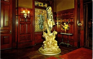 Cartolina d'epoca VT statua francese Fontana della giovinezza Wilson Castle Rutland - Foto 1 di 3