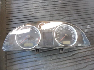 VW Passat 3BG Tacho Kombiinstrument 3B0920829A - Bild 1 von 2