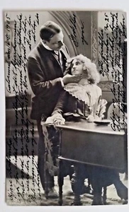 Foto postal 1905 hombre y dama románticos Bergen Noruega Norge sello postal marcado - Imagen 1 de 12