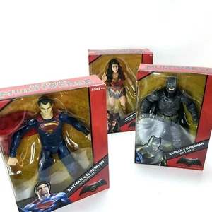 Figura de acción Batman v Superman Wonder Woman Dawn of Justice Multiverso decoración 12 - Imagen 1 de 12